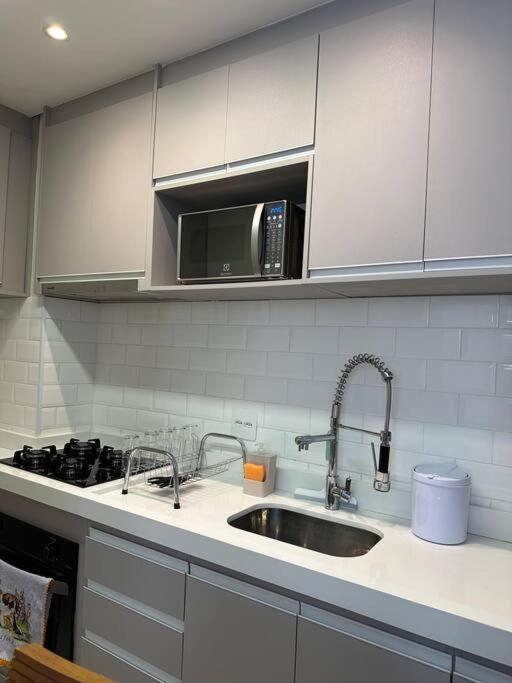 Apto Moderno E Acolhedor Apartamento *